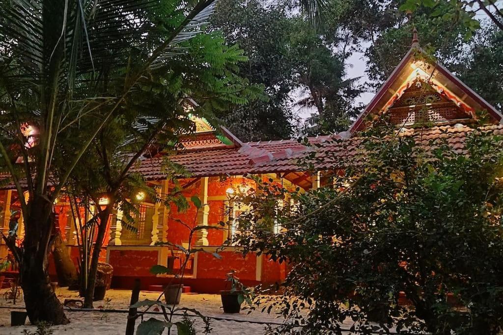 Abba Marari Beach Villas & Homestay Mararikulam Alappuzha Экстерьер фото