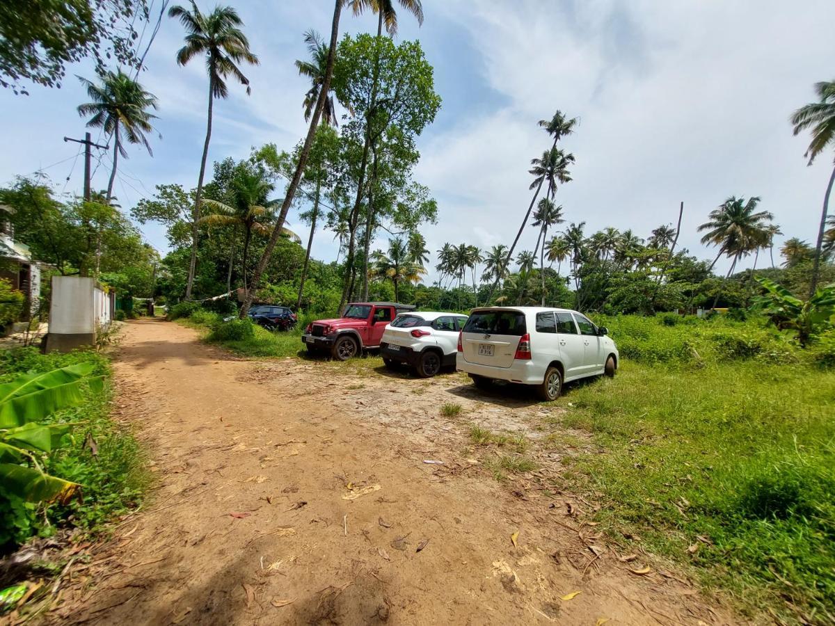 Abba Marari Beach Villas & Homestay Mararikulam Alappuzha Экстерьер фото